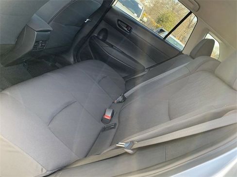 Used 2024 Toyota Corolla Cross LE image 10