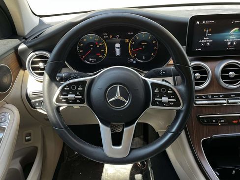 Used 2022 Mercedes-Benz GLC 300 4MATIC w/ Premium Package Lite image 15