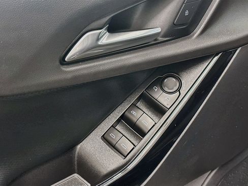 Used 2025 Chevrolet Equinox LT AWD/4WD image 15