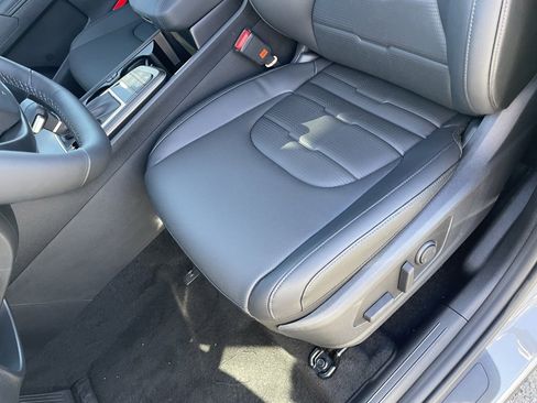 New 2026 Kia Sportage SX image 24