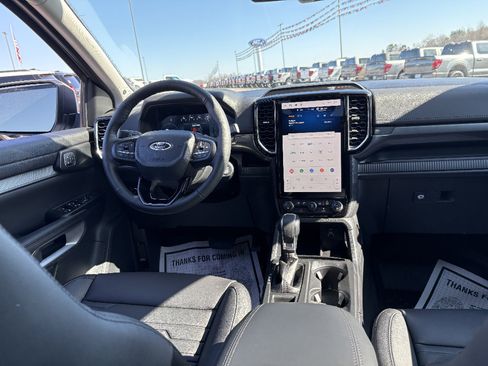 New 2026 Ford Ranger Lariat w/ Black Appearance Package AWD/4WD image 26