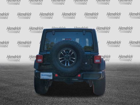 Used 2024 Jeep Wrangler Unlimited Sport image 9