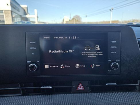 Used 2024 Kia Sportage LX image 19