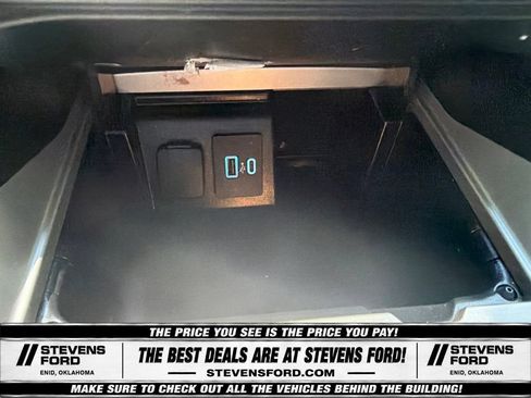 Used 2023 Ford Explorer XLT w/ Equipment Group 202A AWD/4WD image 27