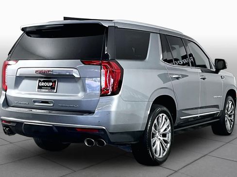 Used 2023 GMC Yukon Denali w/ Denali Reserve Package RWD image 13