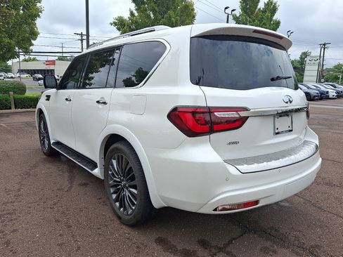 Certified 2023 INFINITI QX80 Premium Select w/ Cargo Package AWD/4WD image 4