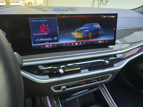 Used 2025 BMW X5 M60i AWD/4WD image 26
