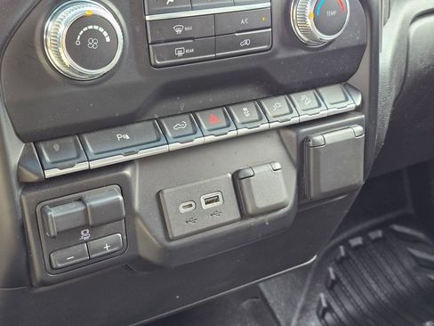 Used 2022 GMC Sierra 2500 SLE image 31