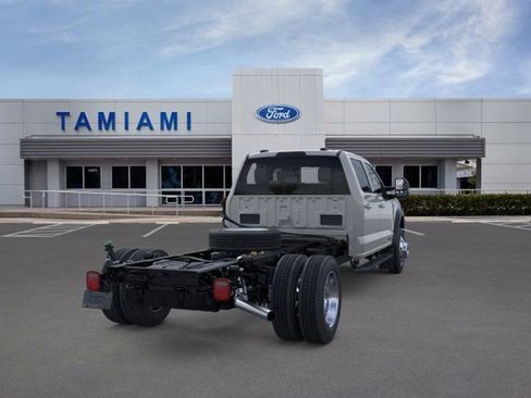 New 2026 Ford F550 4x4 Crew Cab Super Duty image 8