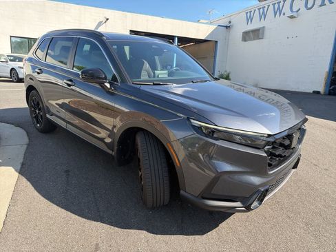 Used 2023 Honda CR-V Sport image 12
