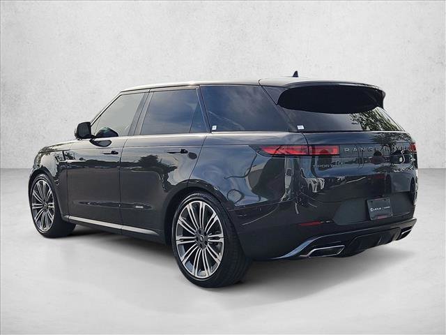 Used 2024 Land Rover Range Rover Sport SE AWD/4WD image 8