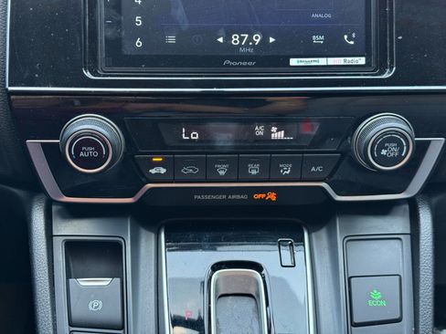 Used 2017 Honda CR-V LX image 24
