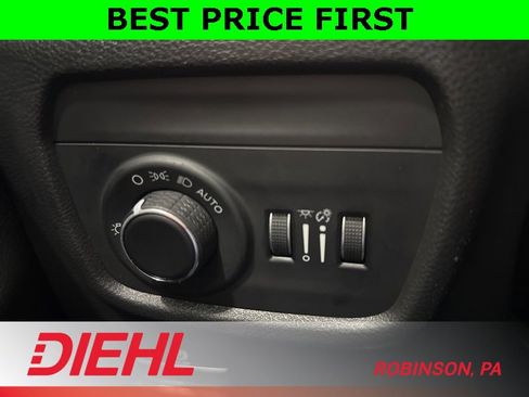 New 2025 Jeep Grand Cherokee Laredo X image 22