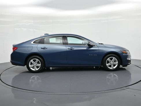 Used 2024 Chevrolet Malibu LT FWD image 5