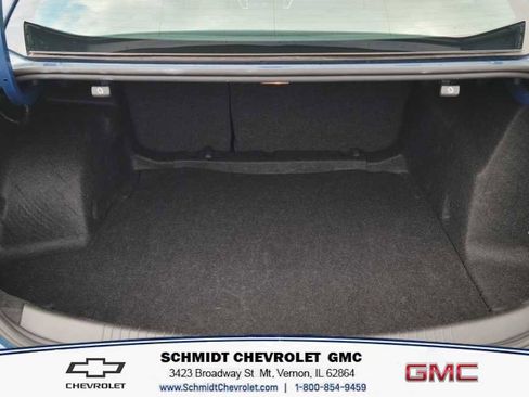 Used 2024 Chevrolet Malibu LT image 9