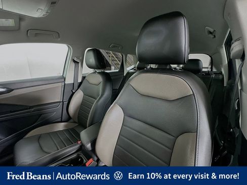 Used 2022 Volkswagen Taos SEL AWD/4WD image 22
