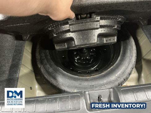 Used 2020 Honda Accord EX image 11