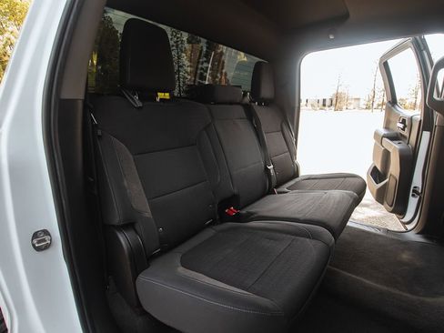 Used 2020 Chevrolet Silverado 1500 LT w/ All-Star Edition image 23