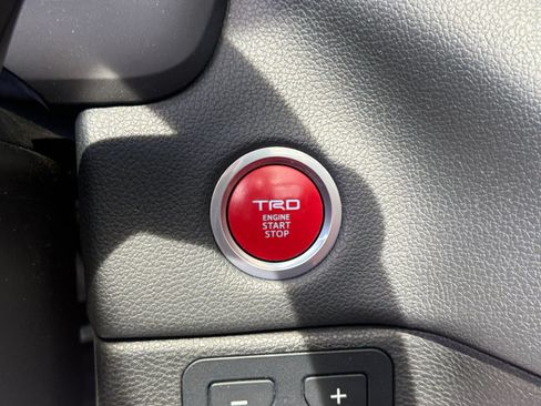 Used 2023 Toyota Tundra Limited w/ TRD Off-Road Package AWD/4WD image 28