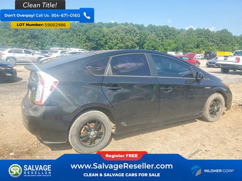 Used 2013 Toyota Prius Four FWD image 4