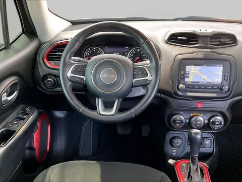 Used 2016 Jeep Renegade Trailhawk AWD/4WD image 7