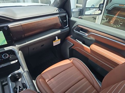 New 2026 GMC Sierra 2500 Denali Ultimate w/ Max Trailering Package AWD/4WD image 14