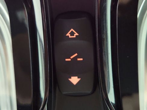 Used 2018 BMW X3 M40i w/ Premium Package image 42