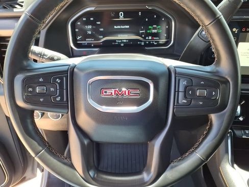 Used 2025 GMC Sierra 2500 AT4 w/ AT4 Premium Plus Package AWD/4WD image 21