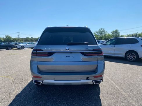 New 2027 BMW X7 xDrive40i w/ Premium Package AWD/4WD image 3