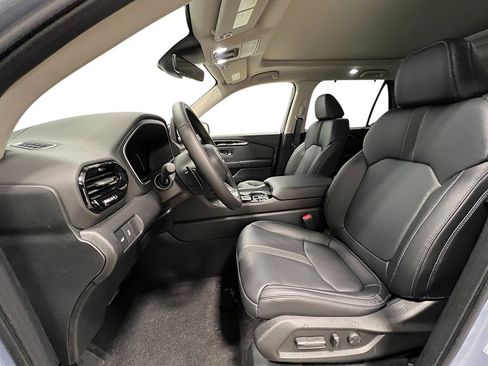 New 2025 Honda Pilot Touring image 15