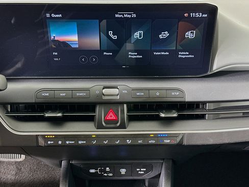 Used 2025 Kia K4 FWD image 23