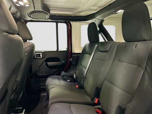 Used 2021 Jeep Wrangler Unlimited Sport image 22