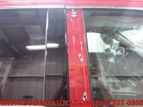 Used 2015 Chevrolet Tahoe LS image 28