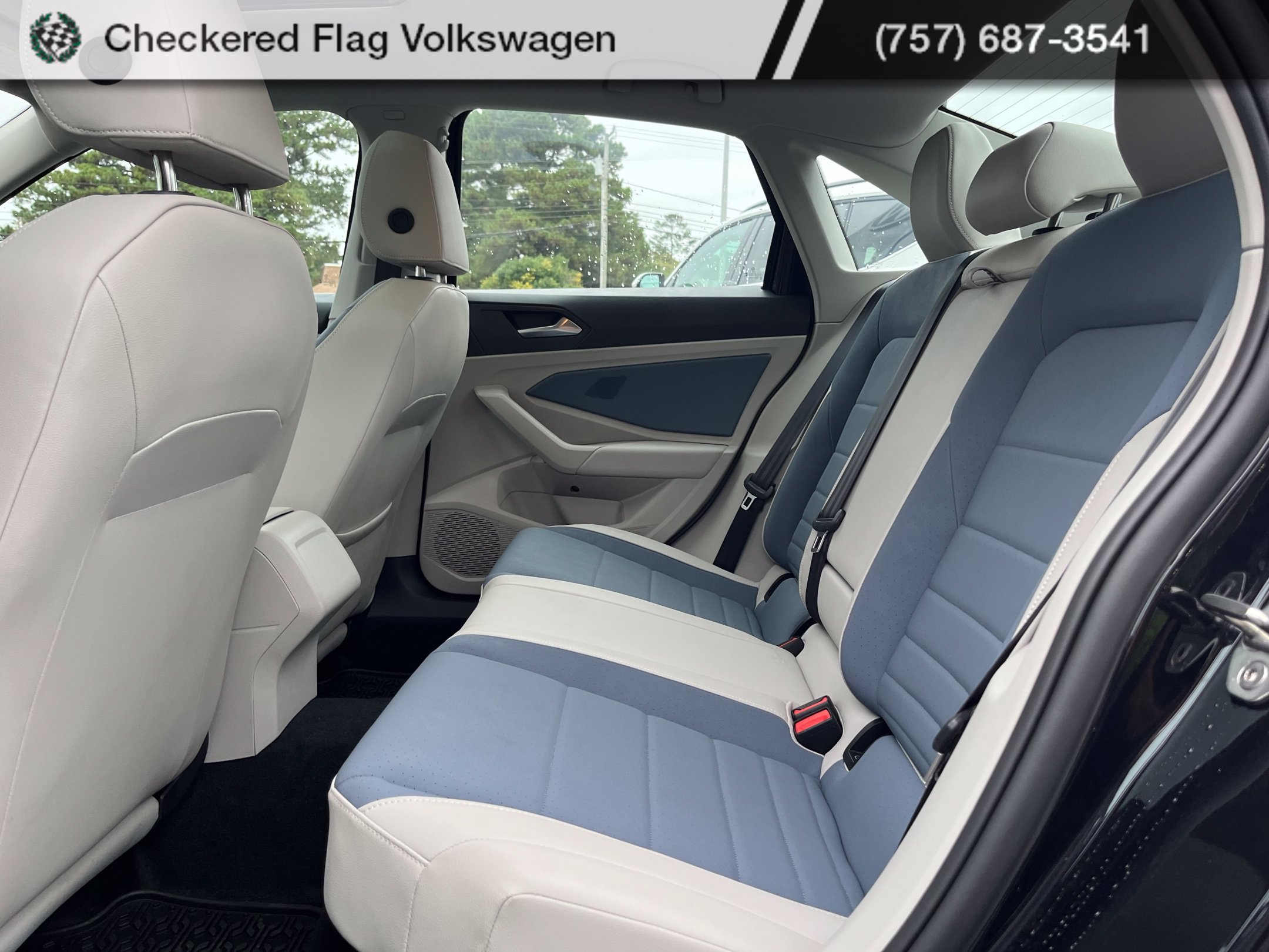 Used 2026 Volkswagen Jetta SE FWD image 27