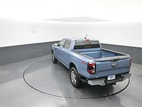 New 2025 Ford Ranger Lariat w/ FX4 Off-Road Package image 21