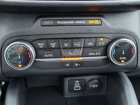 Used 2025 Ford Escape ST-Line AWD/4WD image 15