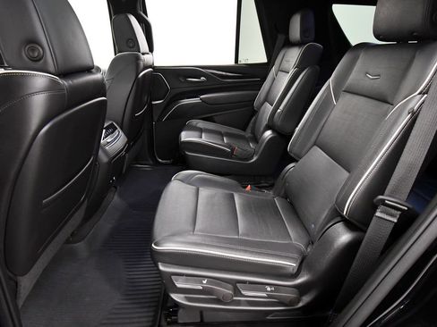 Used 2022 Cadillac Escalade Sport w/ Touring Package AWD/4WD image 16