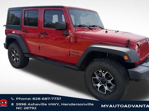 Used 2018 Jeep Wrangler Unlimited Sport S image 2