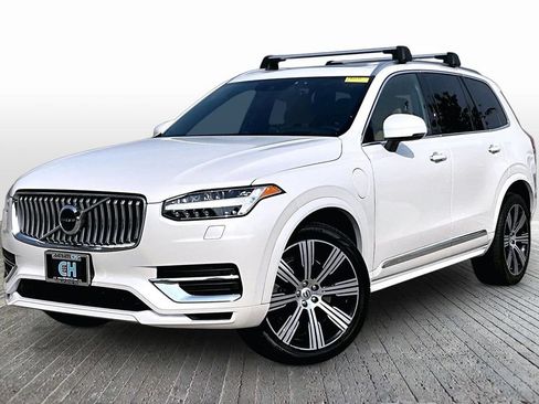 Used 2021 Volvo XC90 T8 Inscription w/ Protection Package Premier AWD/4WD image 3