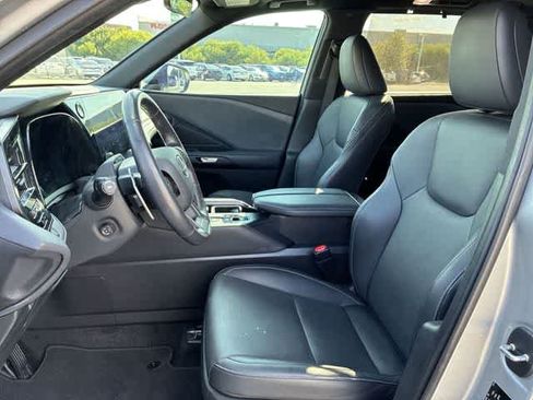 Used 2025 Lexus TX 350 AWD w/ Technology Package image 17