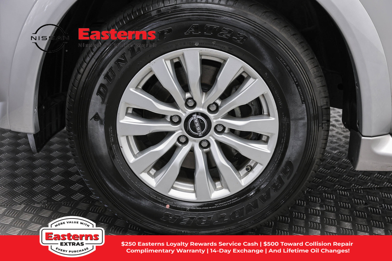 Used 2023 Nissan Armada SV AWD/4WD image 35