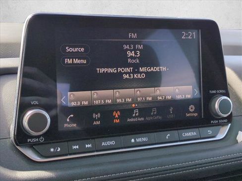 Used 2024 Nissan Rogue SV image 15