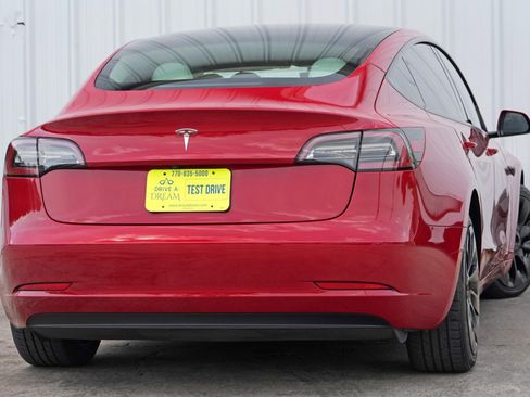Used 2023 Tesla Model 3 Standard Range image 5