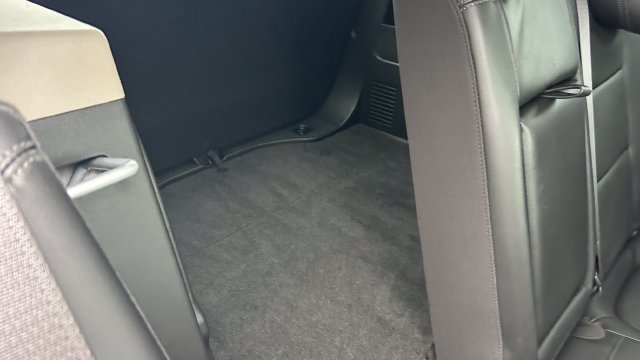 Certified 2019 Buick Encore Essence AWD/4WD image 48