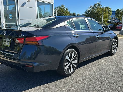 Certified 2022 Nissan Altima 2.5 SV image 8