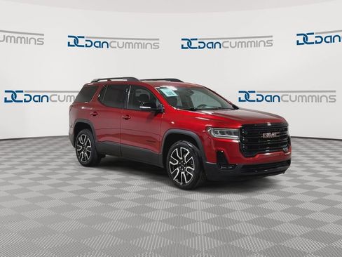 Used 2021 GMC Acadia SLE w/ Driver Convenience Package FWD image 2