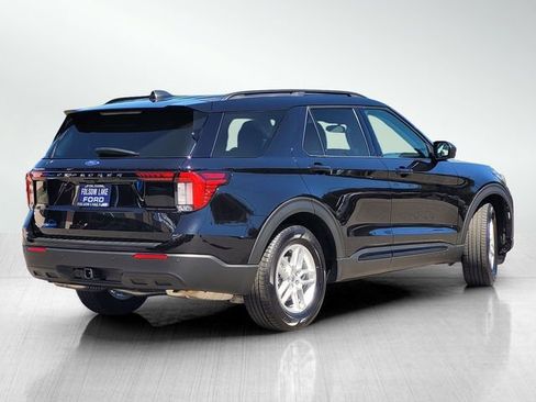 Certified 2026 Ford Explorer Active RWD image 4