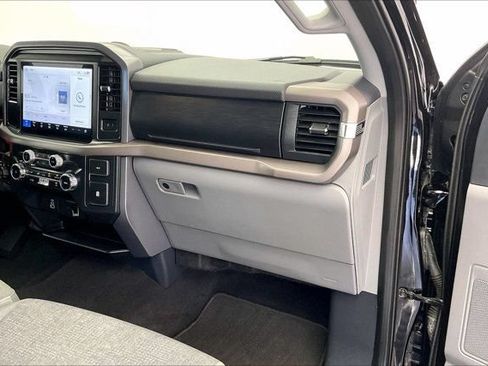 Used 2025 Ford F150 XLT w/ Equipment Group 301A Standard AWD/4WD image 16