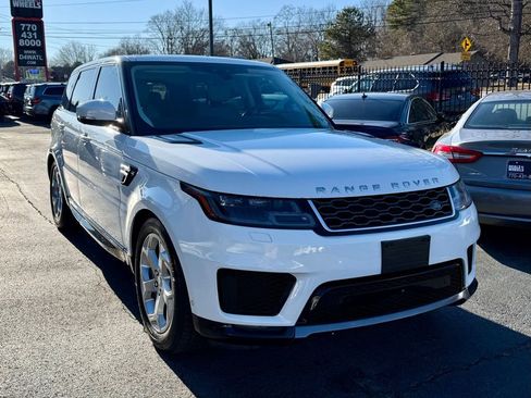 Used 2018 Land Rover Range Rover Sport HSE AWD/4WD image 3