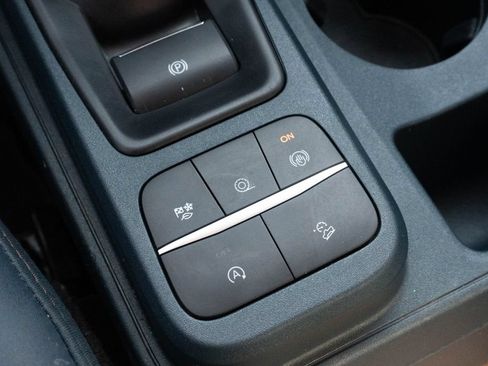Used 2024 Ford Maverick Lariat w/ FX4 Off-Road Package AWD/4WD image 31